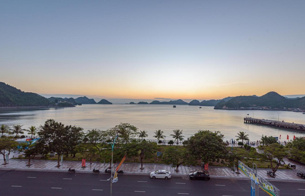 Aroma Cat Ba Sea View Hotel Dong Khe Sau Bagian luar foto