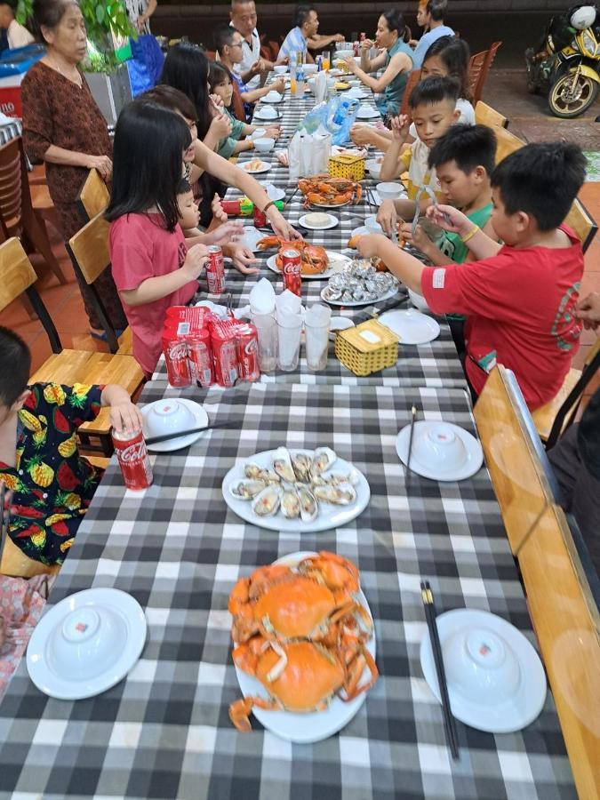 Aroma Cat Ba Sea View Hotel Dong Khe Sau Bagian luar foto