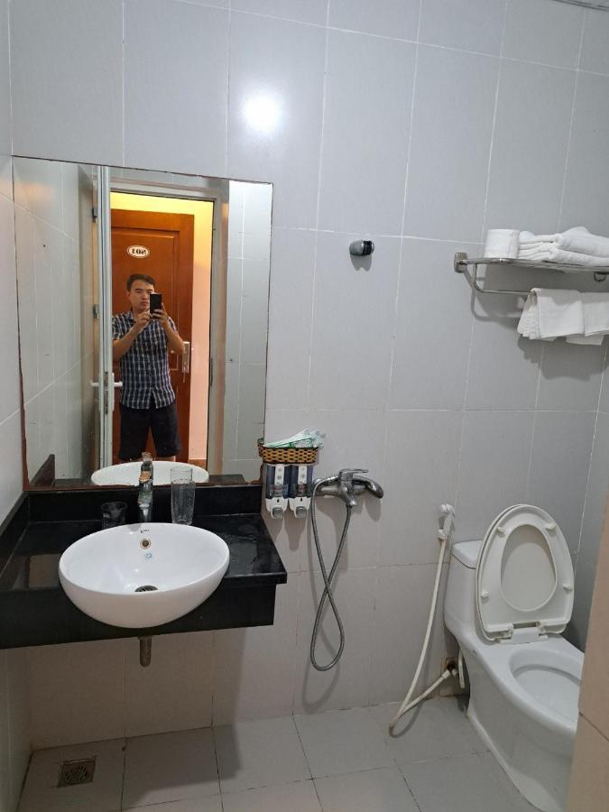 Aroma Cat Ba Sea View Hotel Dong Khe Sau Bagian luar foto
